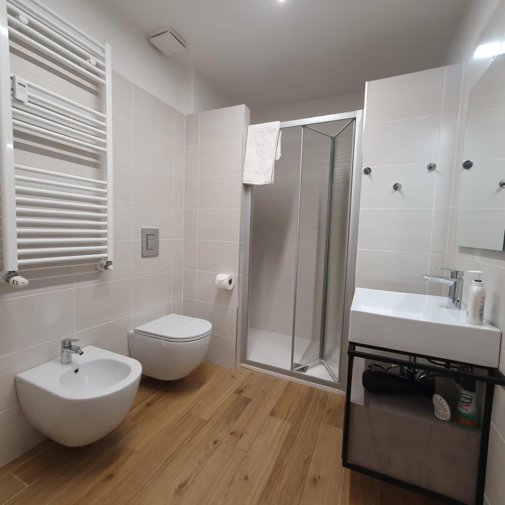 Bnbutler - Grasselli, 8 - Comfy And Newly Renovated Apartamento Milão Exterior foto